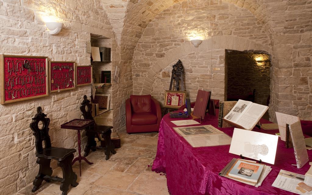 Palazzo Antica Via Appia Bed and Breakfast Bitonto Εξωτερικό φωτογραφία